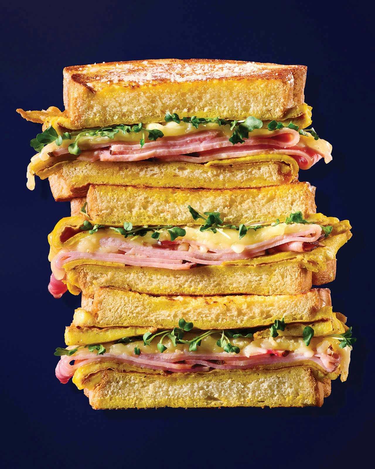 HyVee Seasons OnePan Croque Monsieur Breakfast Sandwich