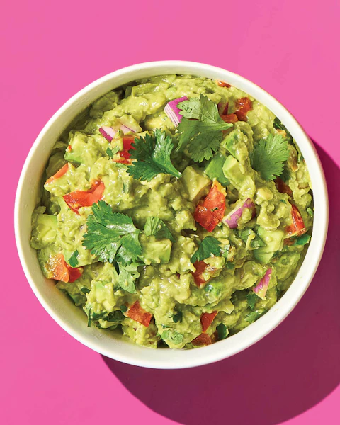 A bowl of fresh guacamole.