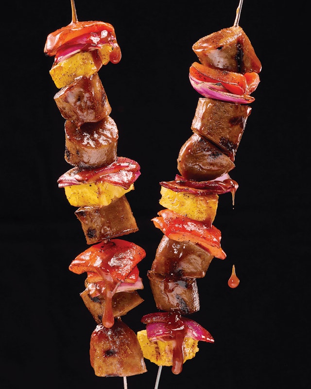 HyVee Seasons Grilled Pineapple Bratwurst Kabobs