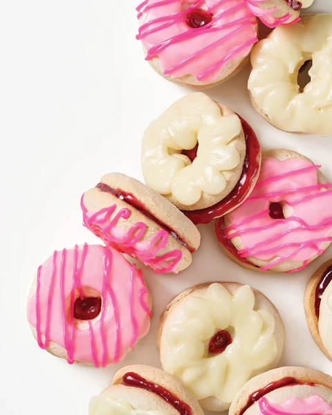 Jelly Donut Macarons