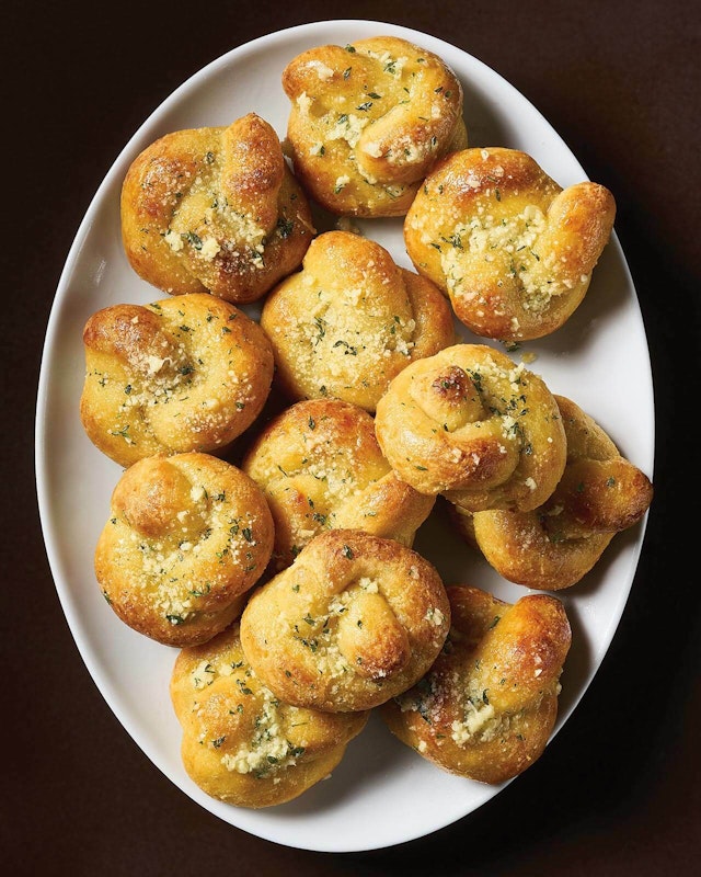 HyVee Seasons Keto Garlic Knots